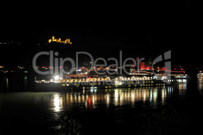 Oberwesel, nachts