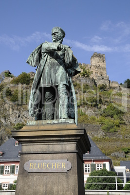 Blücher-Denkmal und Burg Gutenfels in Kaub