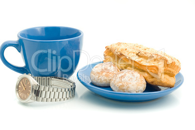 Lunch  - Watch, cup and pastry