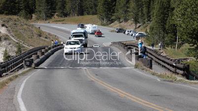 Traffic in Yellowstone/Bridge