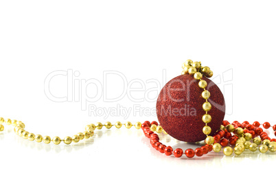 Christmas greetings - single red ball and beads