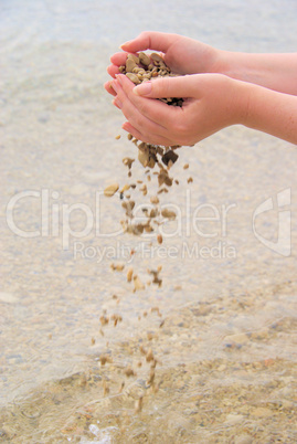 Hand mit Steinen - hand with stones 33