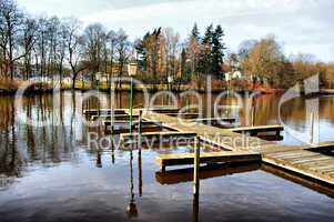 Fruehling am Bootssteg HDR