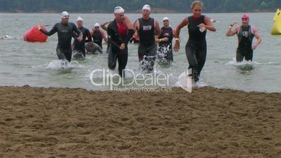 Swimmers Finish Race