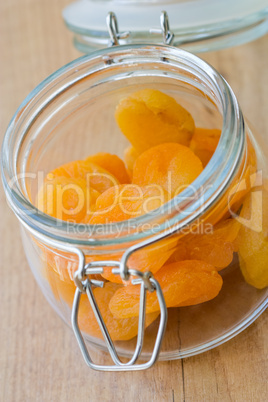Getrocknete Aprikosen - Dried apricots
