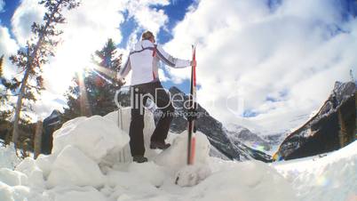 Frau  mit Skiern