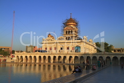 Der Gurudwara Bangla Sahib