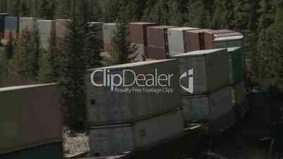 Train with intermodal container cars