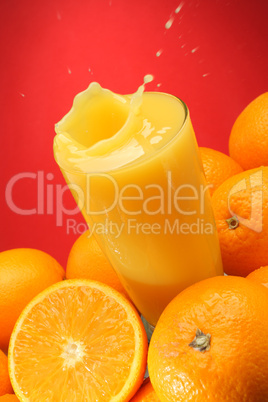 Oranges pouring Splash