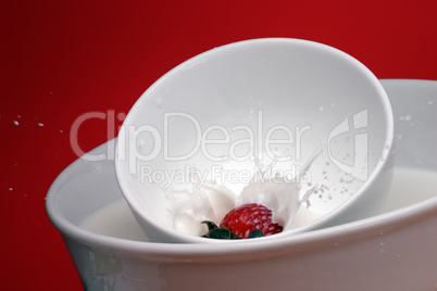 Strawberry splash in bowl