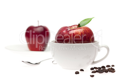 apples in a cup