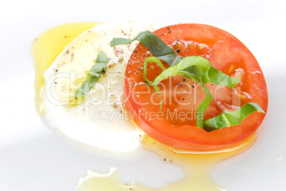 mozzarella tomato oil