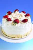 Strawberry meringue cake