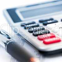 Tax calculator and pen