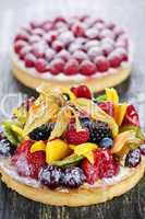 Fruit and berry tarts