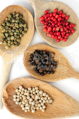 Assorted peppercorns