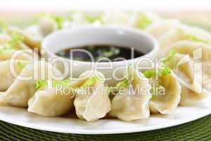 Steamed dumplings and soy sauce