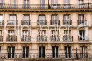 Paris windows