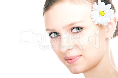 beauty woman portrait with camomile flower