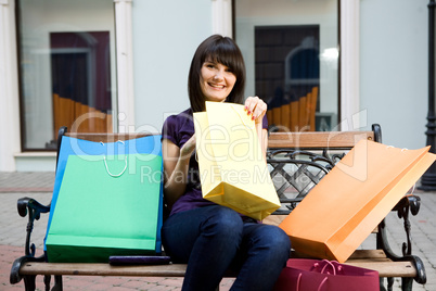 beauty woman with shopping bag