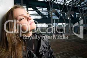 portrait beauty woman in the city