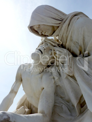 Statue of Jesus and Mary