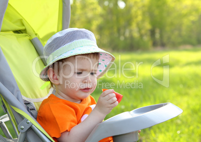 baby eating outdoor