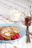 Sweet bread with fruits