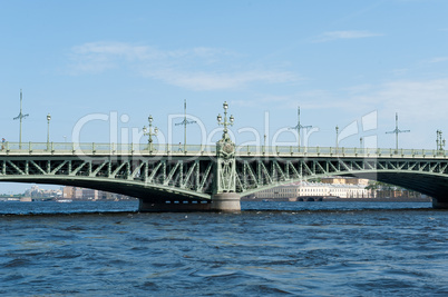 Blagoveshensky Brücke