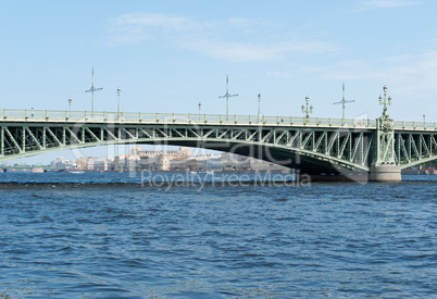 Blagoveshensky Brücke