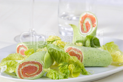 Lachs mit Salat