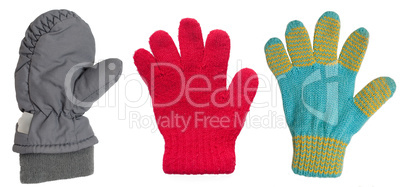 Winter child's mittens