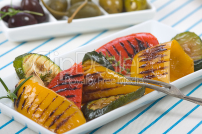 Grillpaprika mit Oliven
