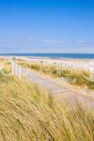 Idyllischer Tag an der Nordsee im Sommer