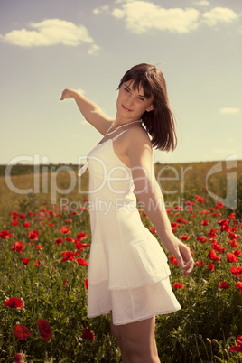 Girl posing in the middle of nature