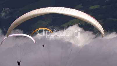 paraglider in a row