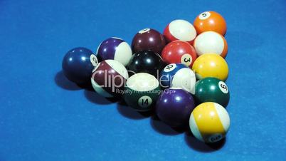 Pool balls separating during break