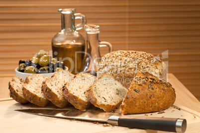 Fresh Cut Rustic Bread, Olive Oil & Green and Black Olives