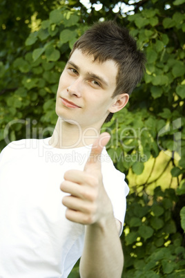 Teenager sign thumbs up