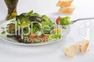 Salat auf Gabel