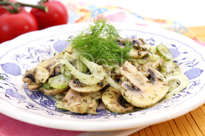 pilzsalat mit fenchel (A.Bogdanski)