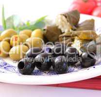 oliven und weinblätter (Y. Bogdanski)
