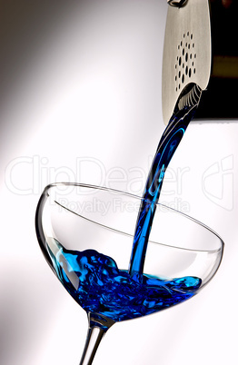 Pour blue Liquid