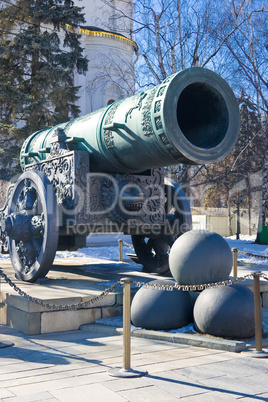 The biggest ancient cannon