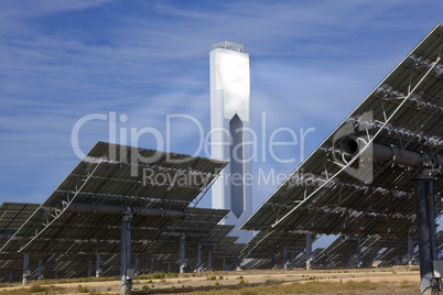 Renewable Green Energy Solar Tower Surrounded by Mirror Panels