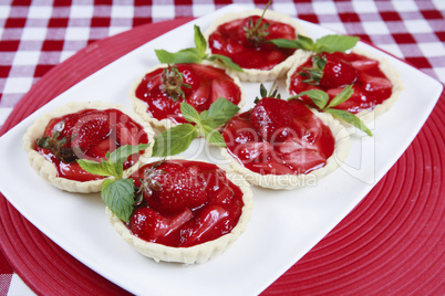 Delicious Strawberry Cupcakes