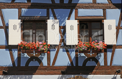 Fenster in Eguisheim Fenster in Eguisheim