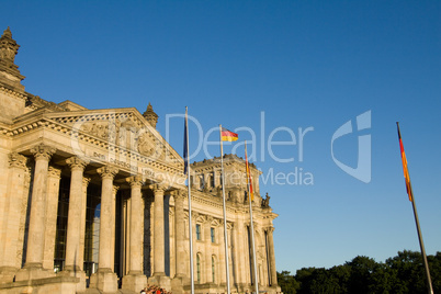 Reichstag von links