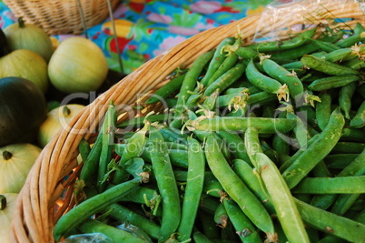 fresh green peas