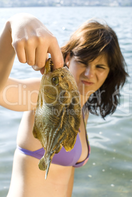 Girl bitten by piranha